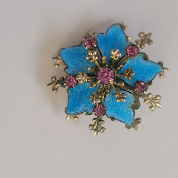 Vintage Floral Snowflake Enamel Blue & Pink Rhinestone Brooch Pin Gold-Tone Meta - Picture 1 of 4